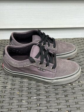 Vans Men’s Low-Top Suede Sneakers